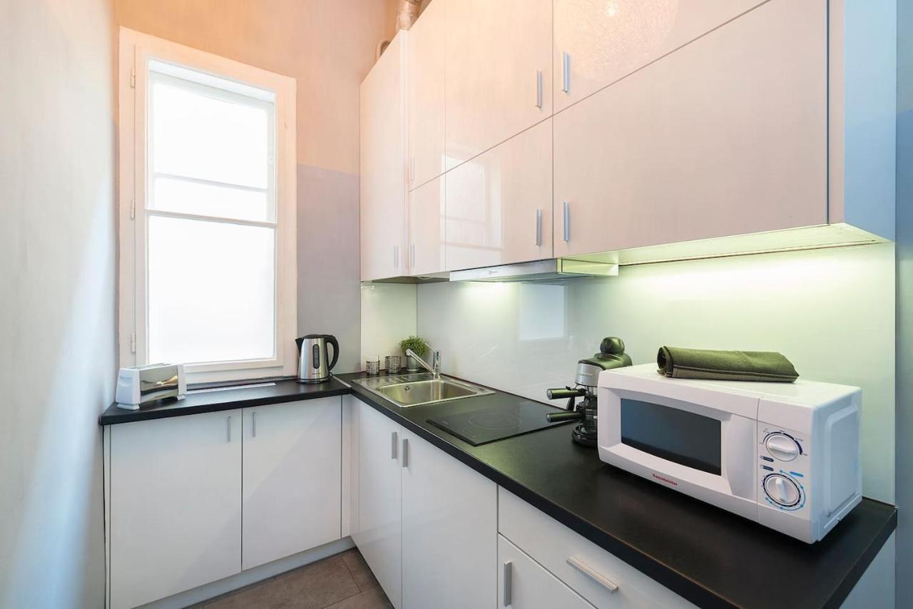 Vaci Street Premier Apartment Budapest Luaran gambar